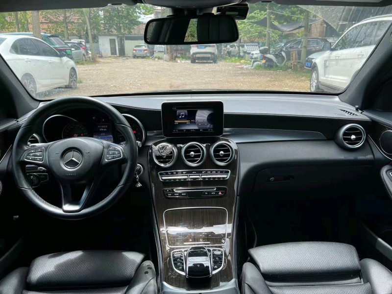 广州16年奔驰GLC4