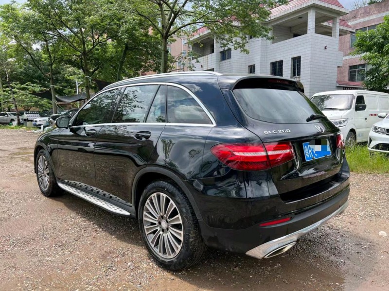 广州16年奔驰GLC7