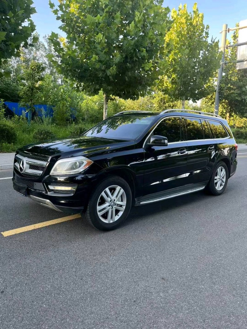 徐州16年奔驰GL3