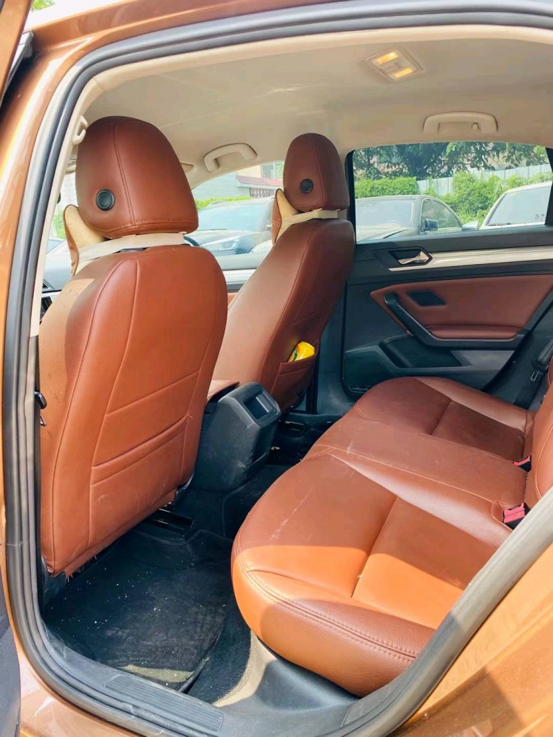 广州16年大众凌渡4