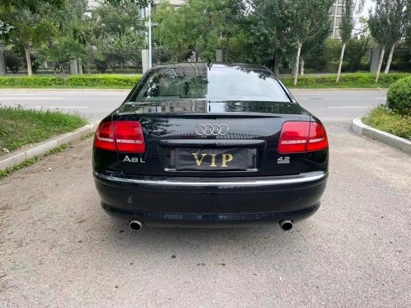 沈阳10年奥迪A8L8