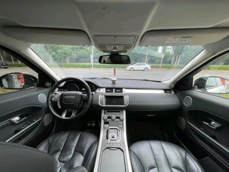 沈阳14年路虎极光5