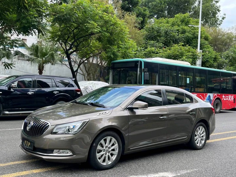 深圳15年别克君越3