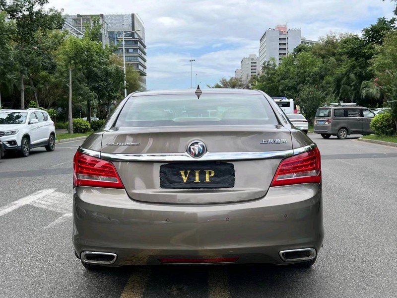 深圳15年别克君越9