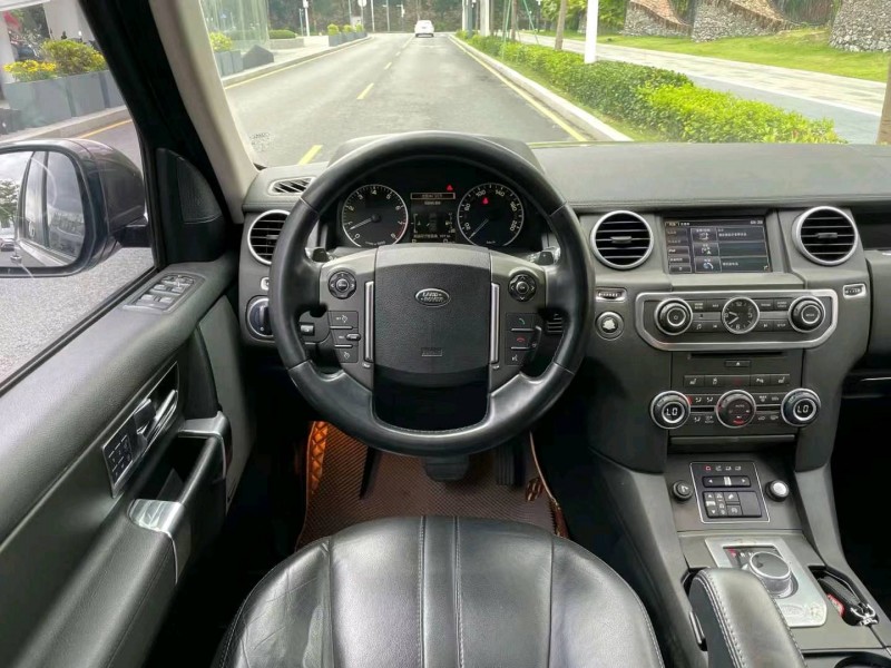 深圳16年路虎发现3