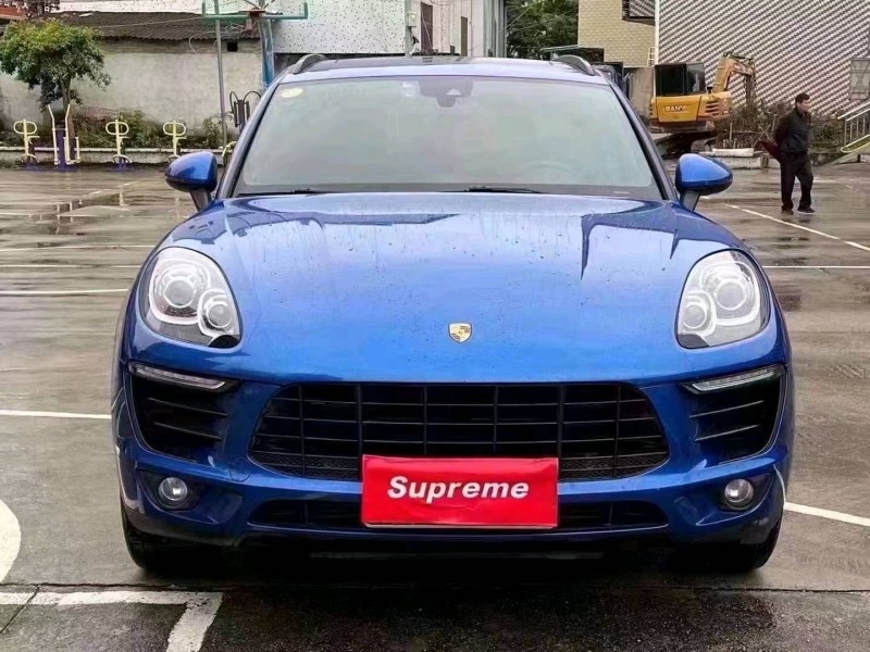 广州18年保时捷Macan1