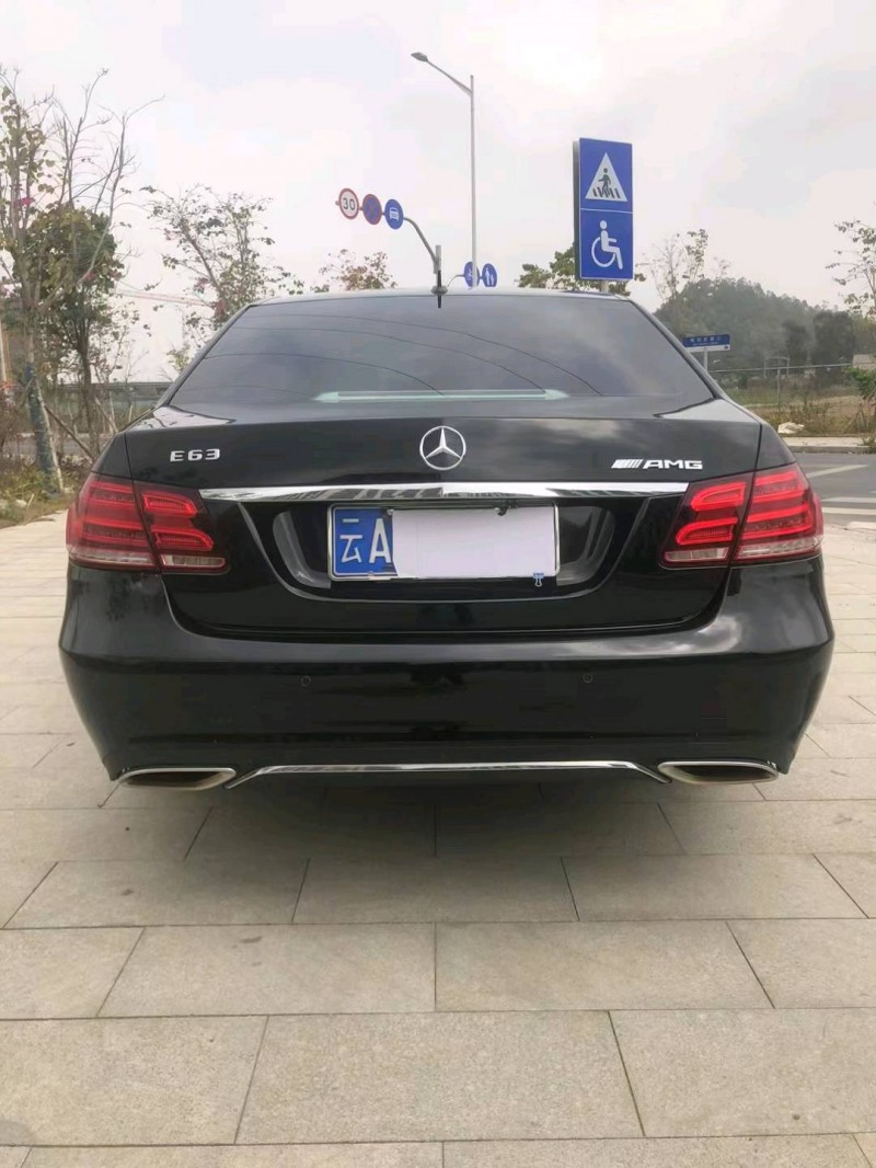 广州14年奔驰E9