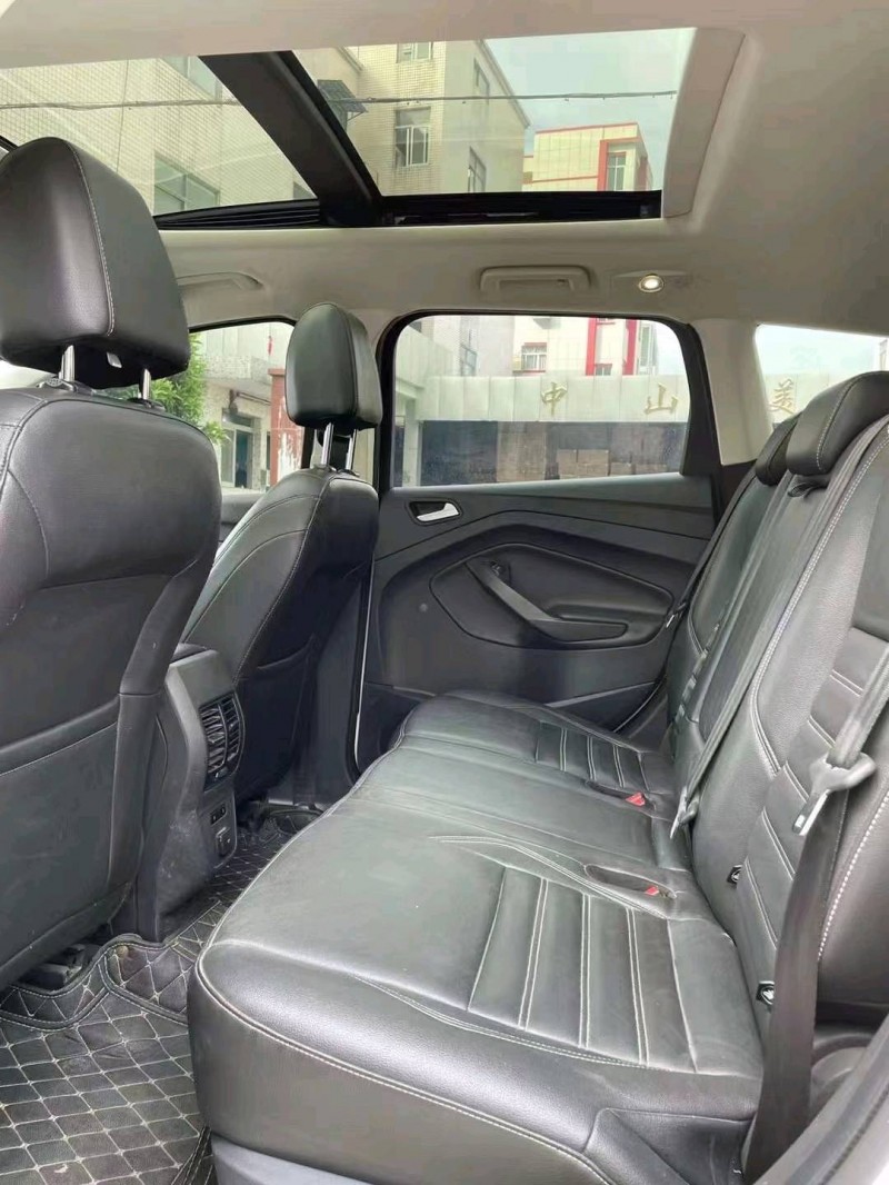 中山19年福特翼虎6