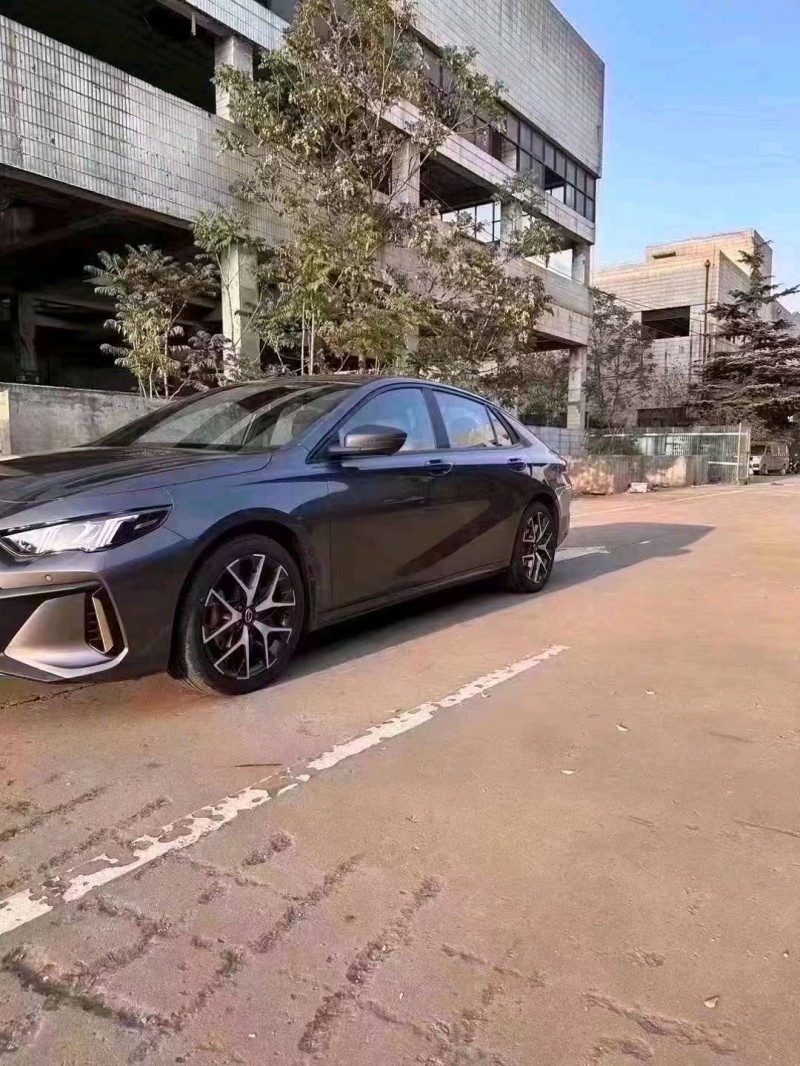 保定23年传祺影豹2