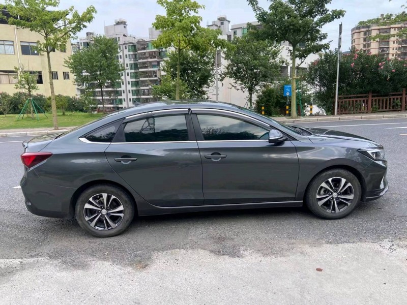廣州21年長安汽車逸動4
