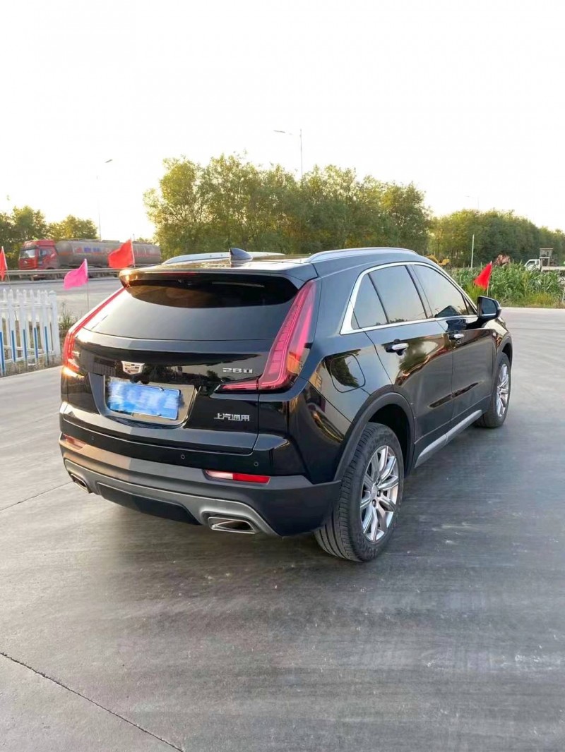 枣庄20年凯迪拉克XT46