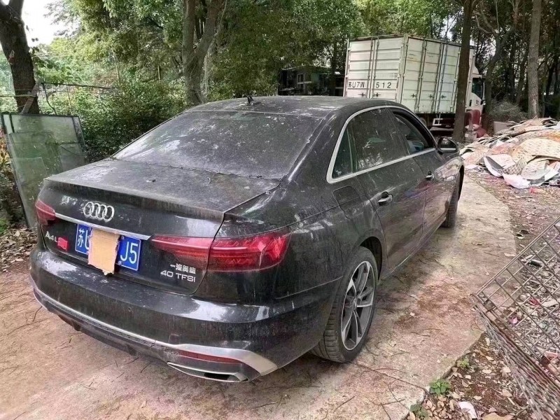苏州21年奥迪A4L6