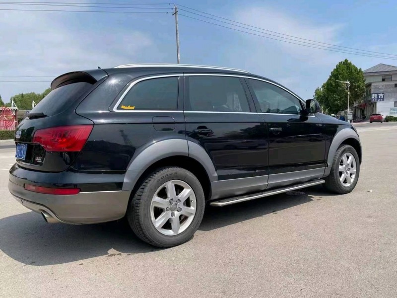 东营12年奥迪Q75