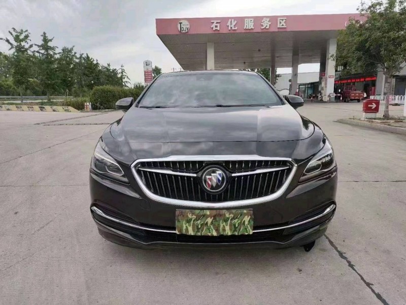 苏州17年别克君越1