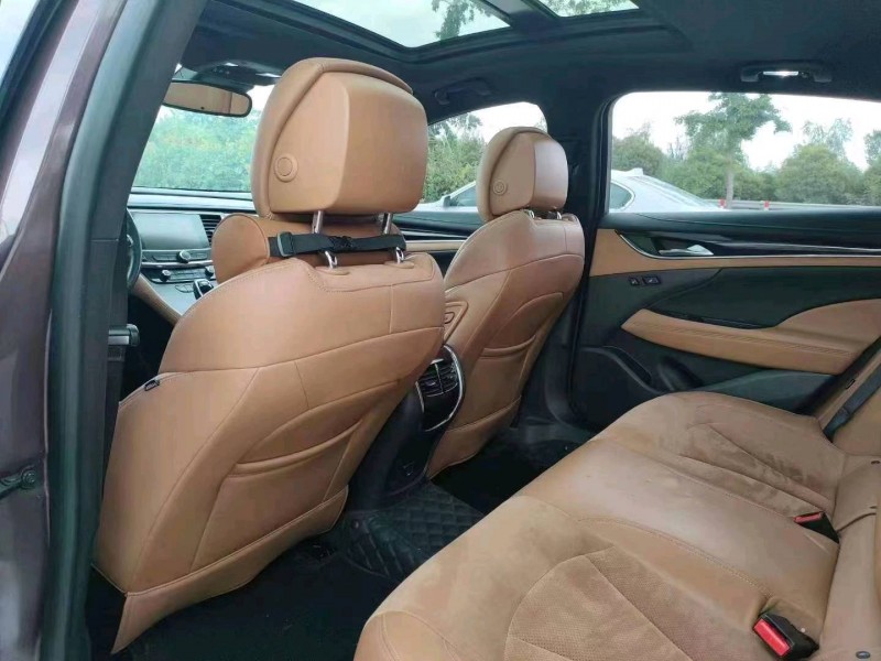 苏州17年别克君越9