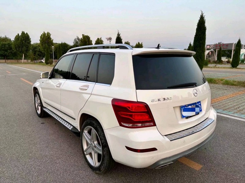 东营15年奔驰GLK2