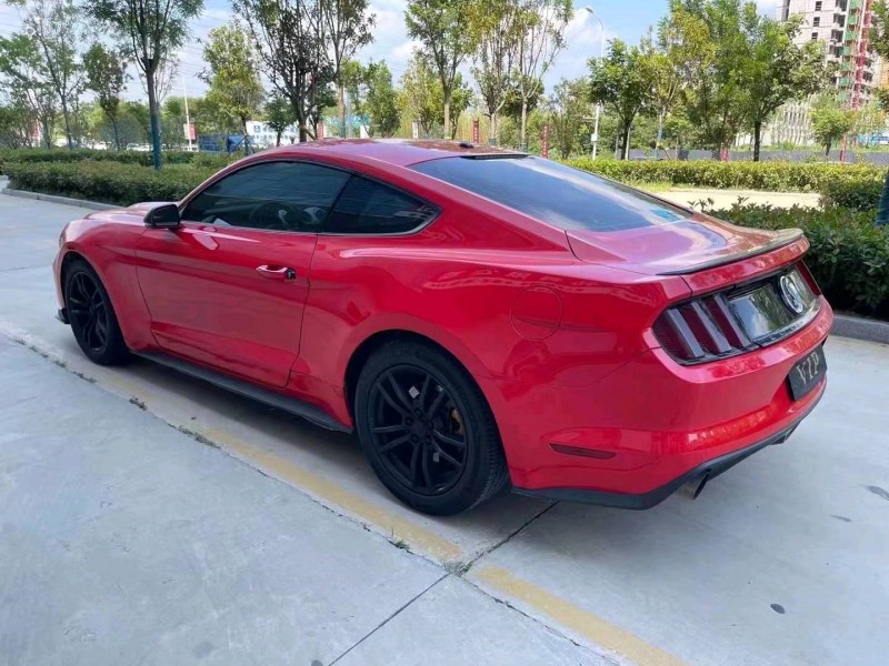 东营16年福特野马4