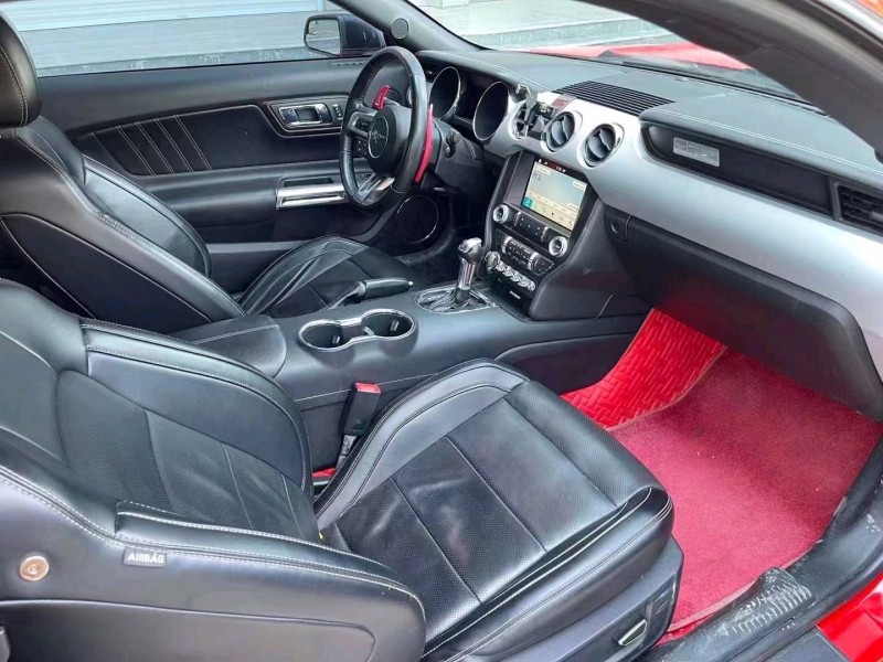 东营16年福特野马8