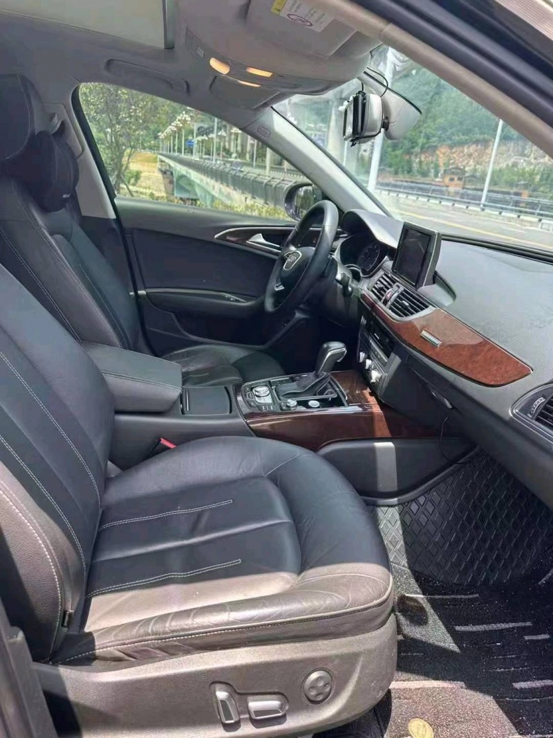安順18年奧迪A6L8