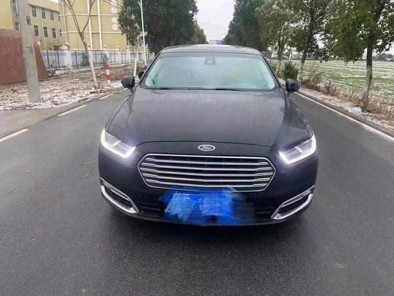 常州16年福特金牛座1