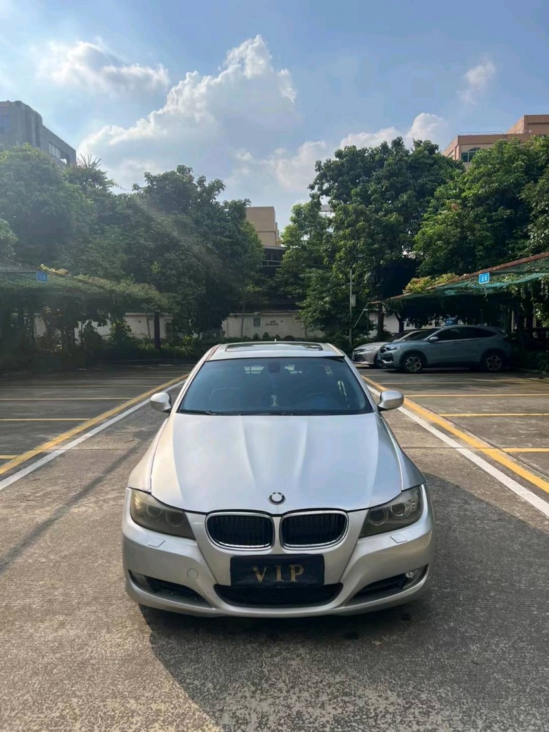 广州09年宝马3系1