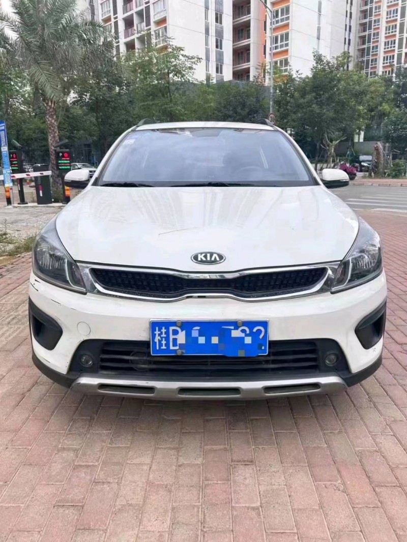 济宁18年起亚凯绅1