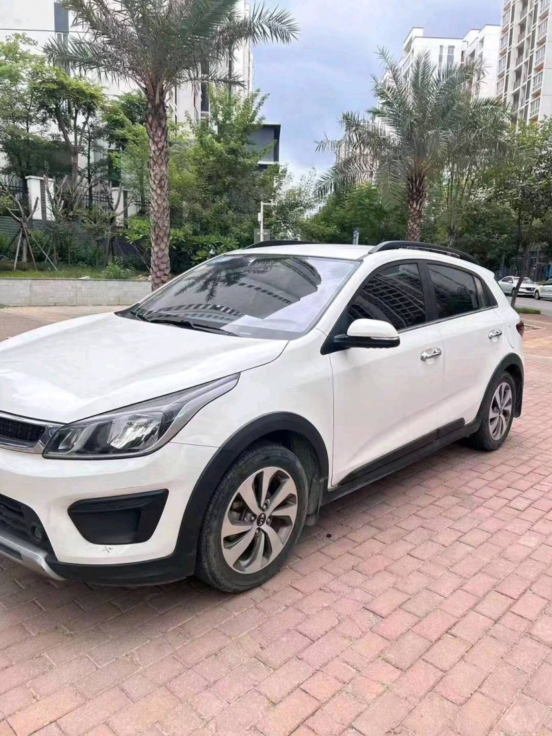 济宁18年起亚凯绅6