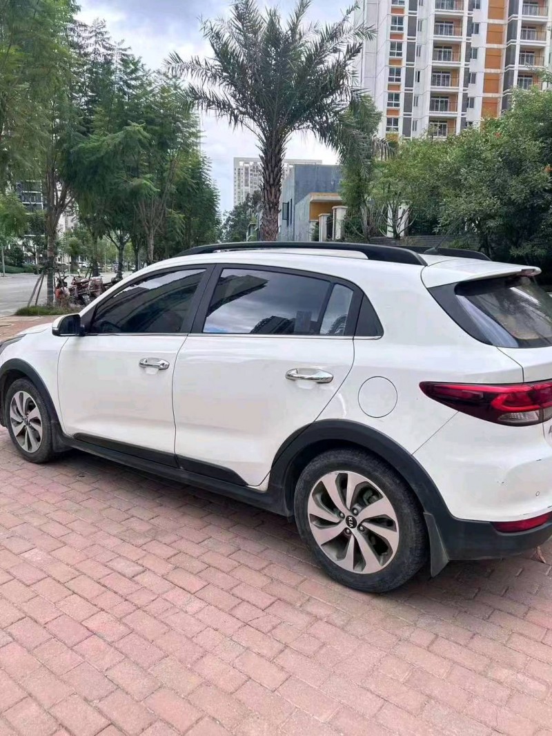 济宁18年起亚凯绅7