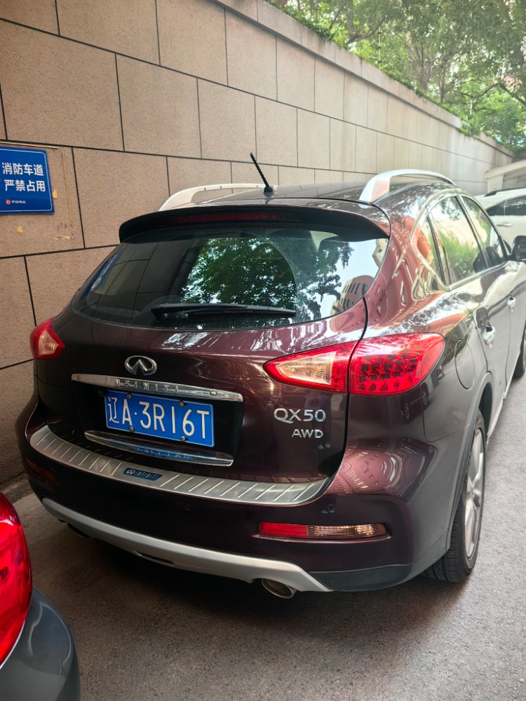 沈阳17年英菲尼迪QX501