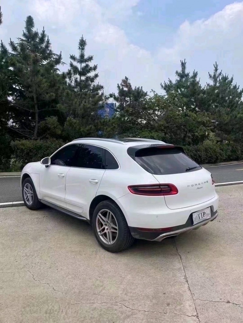 枣庄16年保时捷Macan3