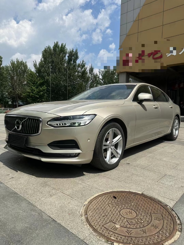 沈阳17年沃尔沃S904