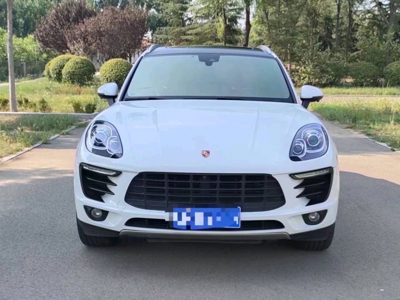 枣庄18年保时捷Macan1