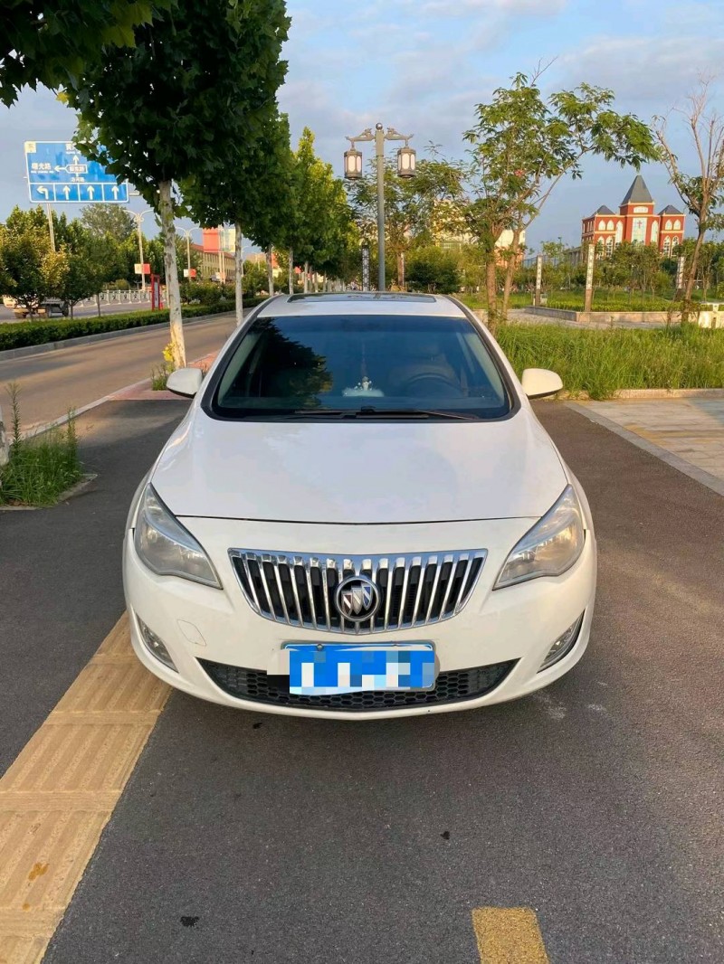 东营15年别克英朗1