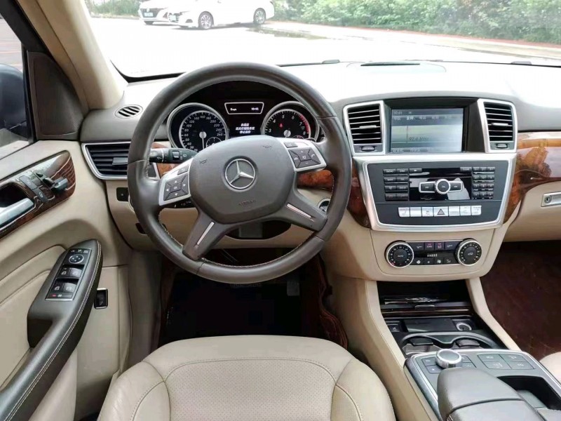 汕头15年奔驰ML5