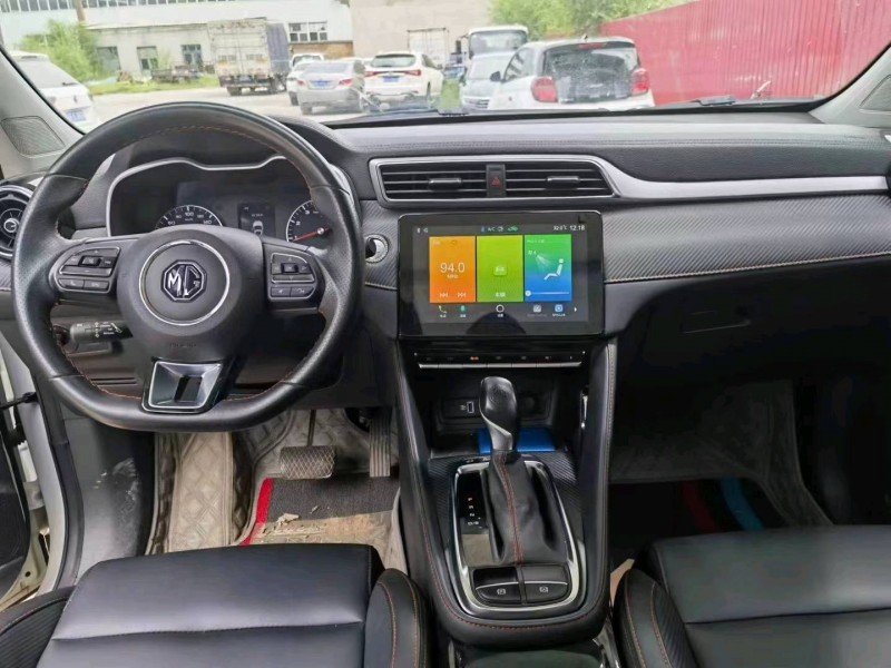 保定20年名爵ZS8