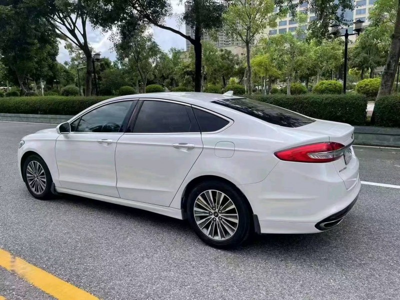 珠海18年福特蒙迪欧8