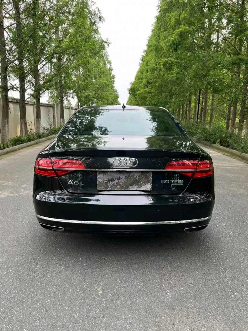 徐州15年奥迪A8L9