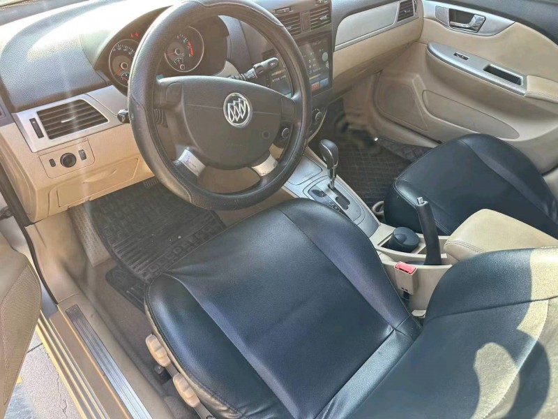 聊城13年别克凯越5