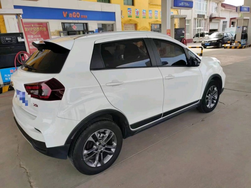 保定21年吉利远景4