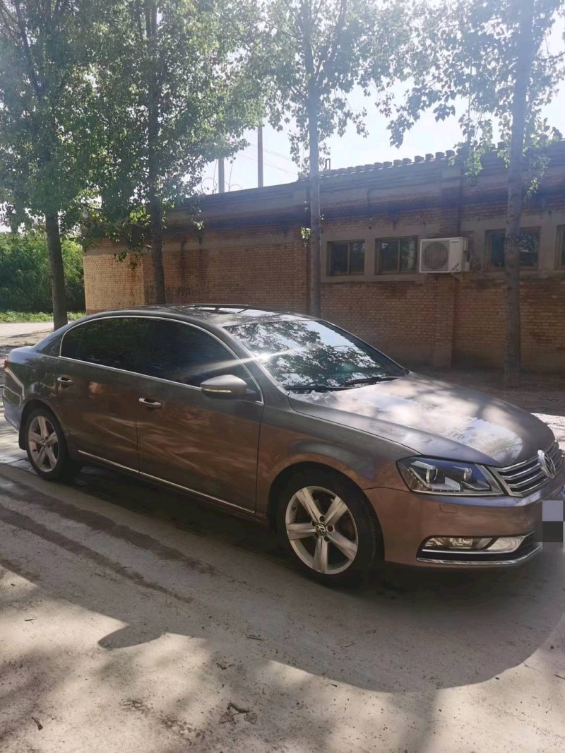 保定16年大众迈腾2