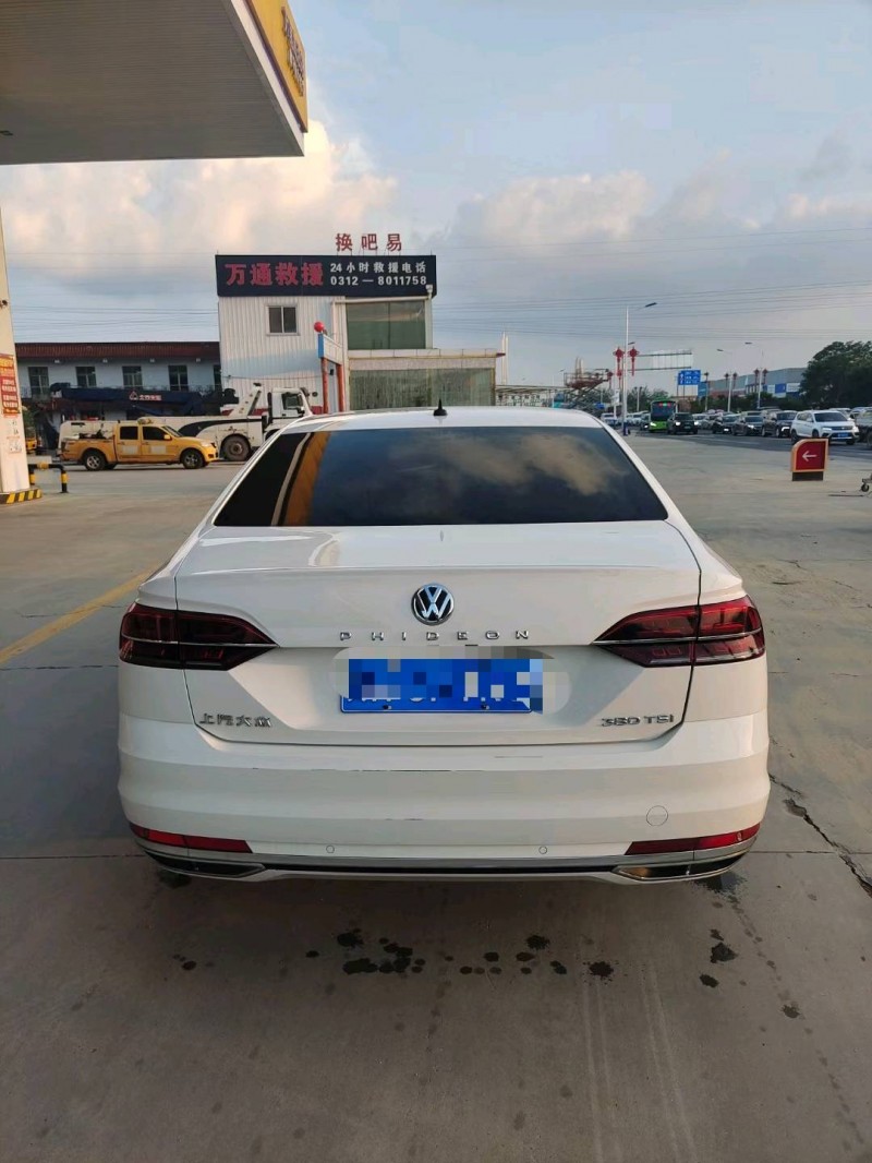 保定16年大众辉昂9