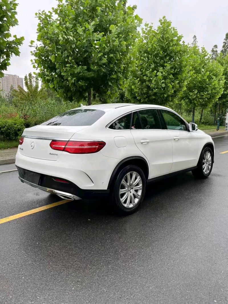 徐州17年奔驰GLE8