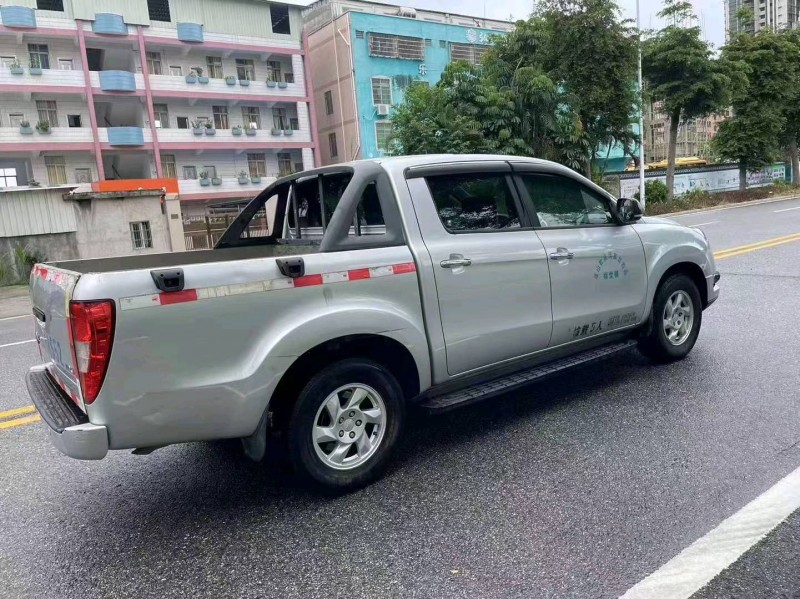 汕頭18年江鈴域虎8