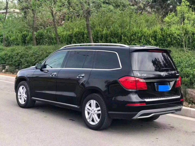 济南16年奔驰GL4