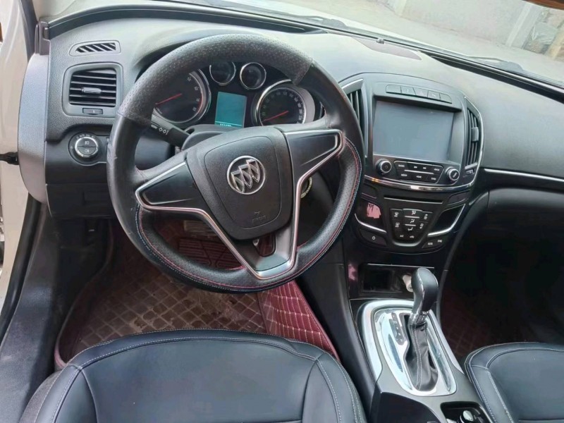 济南15年别克君威7