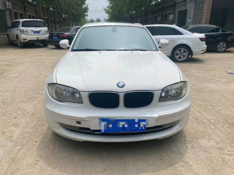 保定11年宝马1系1