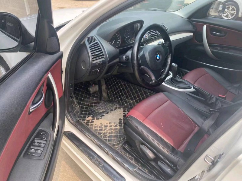 保定11年宝马1系4