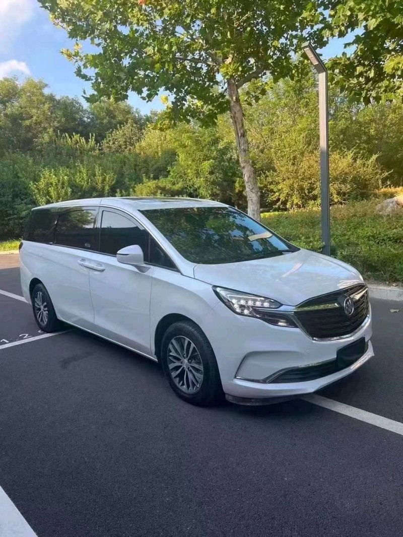 枣庄20年别克GL82