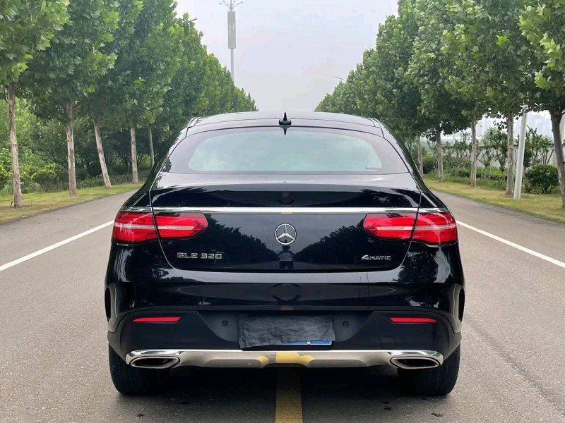 徐州19年奔驰GLE9