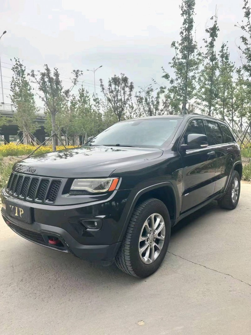 枣庄15年Jeep大切诺基2
